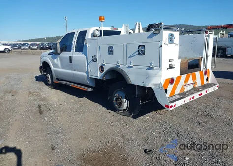 2015 Ford F-250 Xl из США, поврежденный, VIN 1FT7X2B61FEC58692